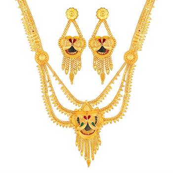 Gold necklaces 1