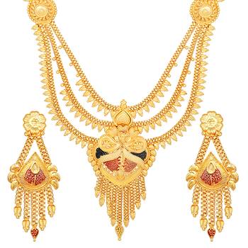 Gold necklaces 1