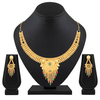 Gold necklaces 2