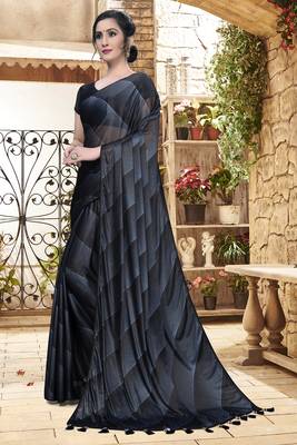 Black plain silk saree with blouse 3