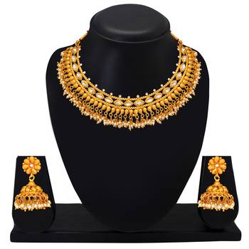 Gold crystal necklace-sets 1
