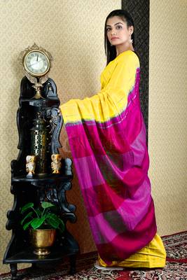 Yellow Blended Cotton Saree With Gheecha Stripes And Magenta Pallu 2