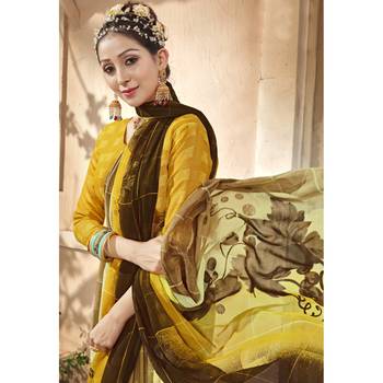 Yellow printed chiffon saree with blouse 2