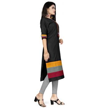 Black plain cotton kurtas-and-kurtis 3