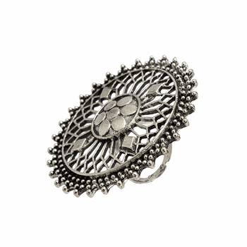 Oxidized Adjustable Finger Ring 1