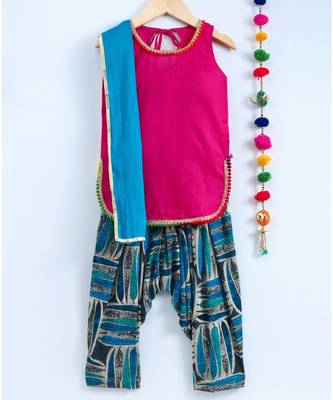 Blue Semi Patiala Salwar With Pink Top And Blue Contrast Dupatta 1