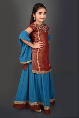 Green Embroidered Chanderi Silk Lehenga Choli Dupatta 4