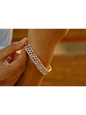 Gold bracelets 1
