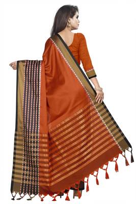 Red plain cotton saree with blouse 3
