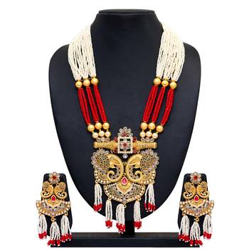 Maroon necklace-sets 1