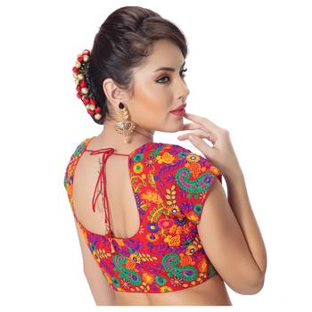 Cotton Kutchi Hand Embroidered Mirror Work Red Princess Cut Padded Short Sleeves Readymade Saree Blouse 2