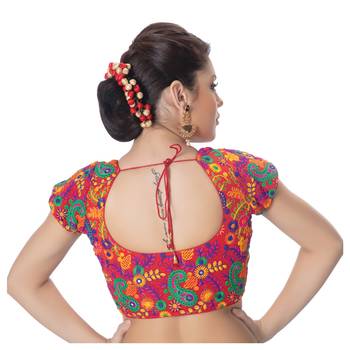 Cotton Kutchi Hand Embroidered Mirror Work Red Princess Cut Padded Short Sleeves Readymade Saree Blouse 3