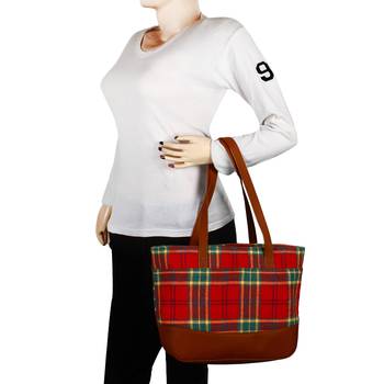 Streak Red Cotton Shoulder Bag 6