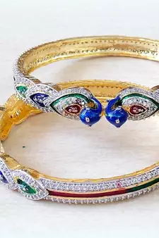 FINE CZ PEACOCK DESIGN BANGLES