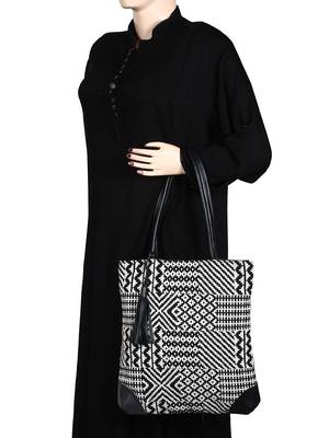Topical cotton Jacquard Black and White Tote Bag 6