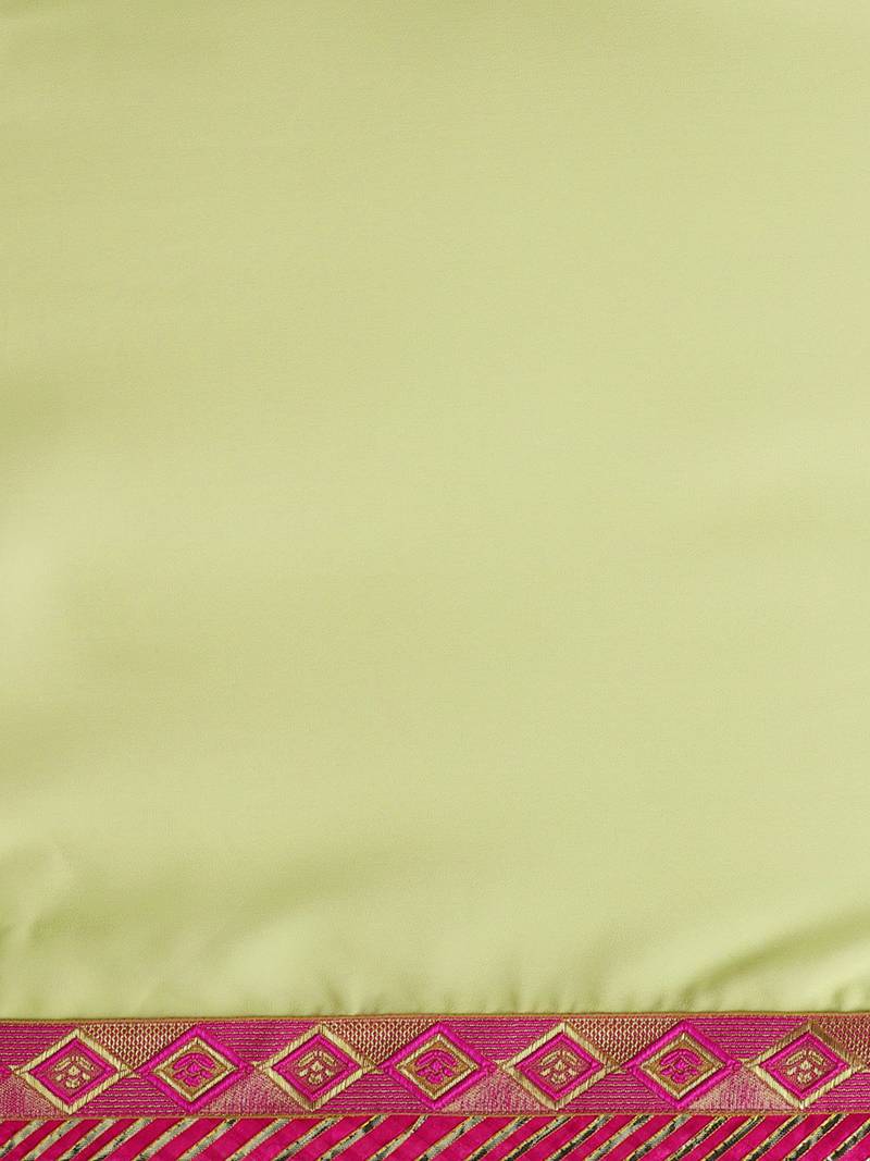 Inddus Green Georgette Lace Bordered Saree With Blouse