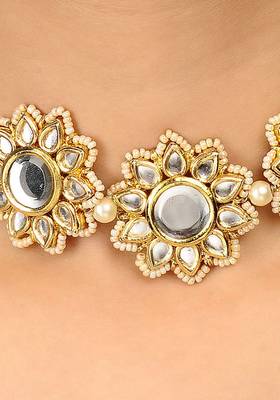Kundan Floral Choker Necklace 2
