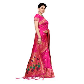 Pink woven cotton silk saree with blouse 3