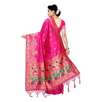 Pink woven cotton silk saree with blouse 4