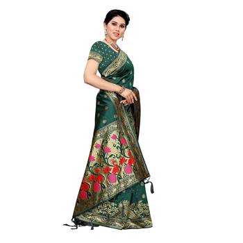 Green woven cotton silk saree with blouse 3