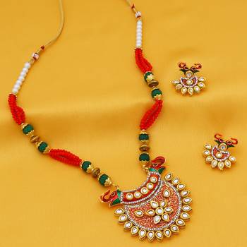Red stone necklace-sets 1