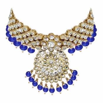 Traditional Gold Plated Kundan Pearl Wedding Choker Bridal Necklace Set Earrings & Maang Tikka For Women 3