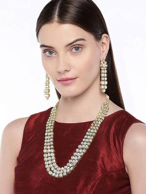Traditional Kundan Jewellery Set For Women 2