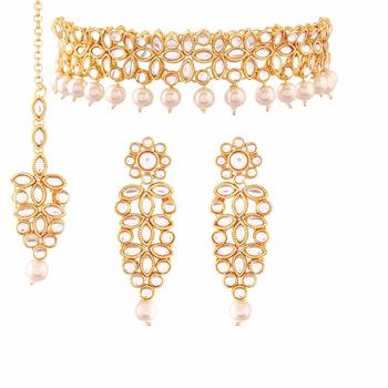 Traditional Kundan And Beads Choker Necklace Set For Women 1