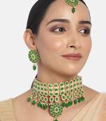 Traditional Deepika Style Bridal Pearl Choker Necklace Set With Maang Tikka