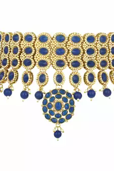 Traditional Deepika Style Bridal Pearl Choker Necklace Set With Maang Tikka