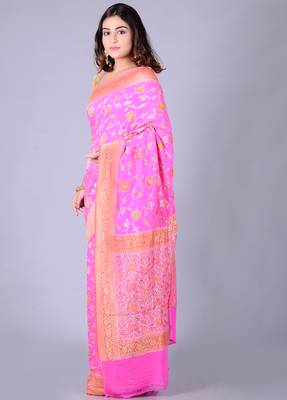 Pink hand woven pure chiffon saree with blouse 3