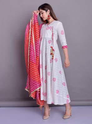 Cotton Self Gown With Lehriya Doria Duppta 1