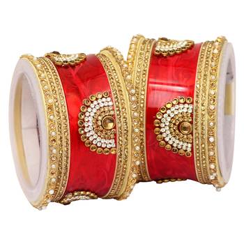 Red bangles-and-bracelets 1