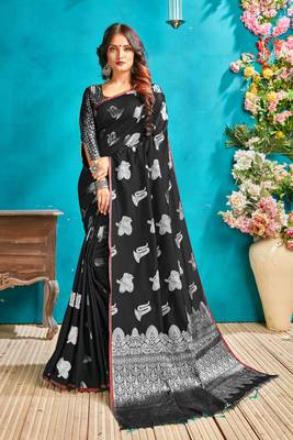Black woven silk blend saree with blouse 5