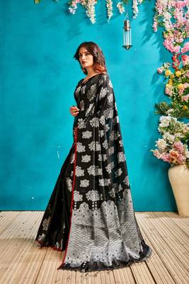Black woven silk blend saree with blouse 5