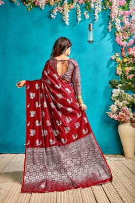 Scarlet red woven silk blend saree with blouse 3