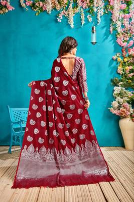 Scarlet red woven silk blend saree with blouse 3