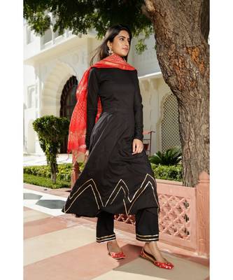 black plain Cotton kurta sets 1