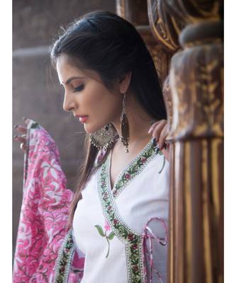 white printed Cotton kurta sets 3