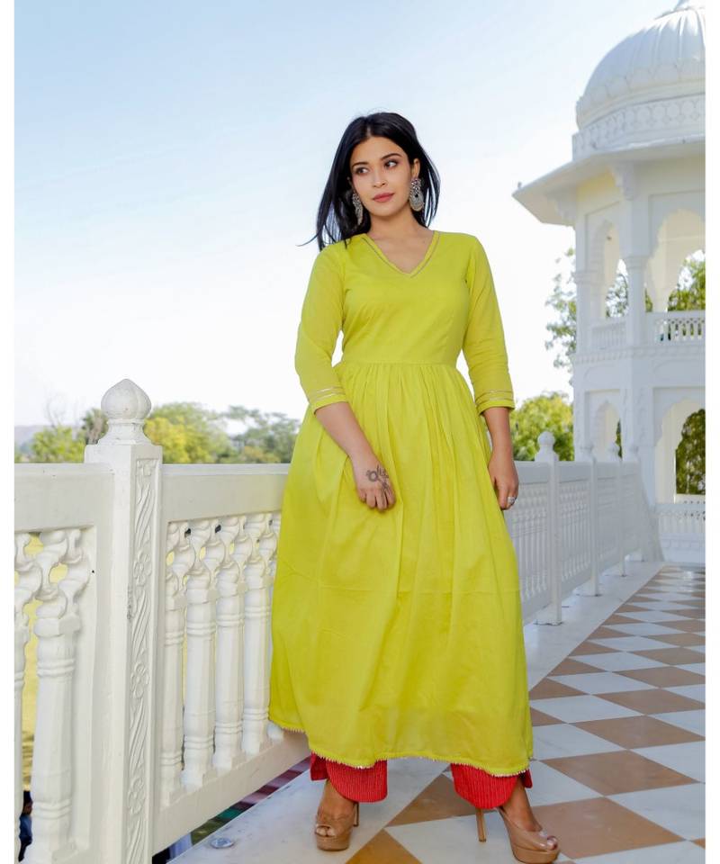 green plain Cotton kurta sets
