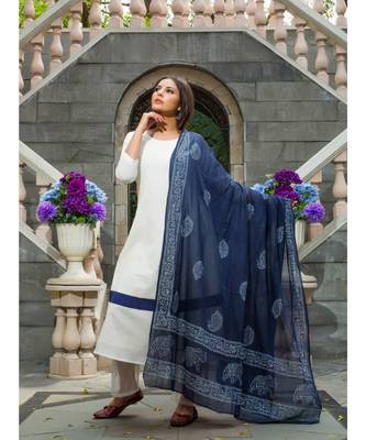 white printed Cotton kurta sets 1