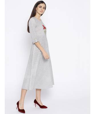 off white embroidered cotton stitched kurti 3