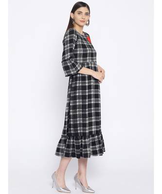 black embroidered rayon stitched kurti 4
