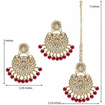 Traditional Kundan Pearl Earrings & Maang Tikka For Women  3