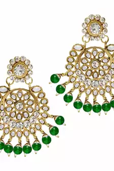 Gold Plated Traditional Kundan Pearl Earrings & Maang Tikka For Women 