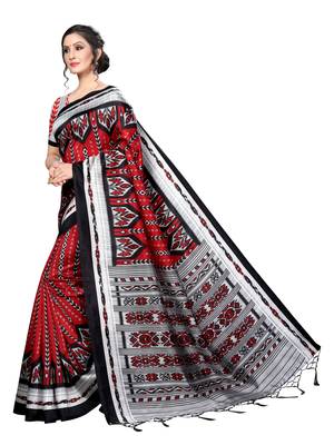 Red printed banarasi silk saree with blouse 3
