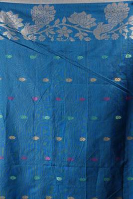 Red Saree With Peacock Motif Weaved Border & Turquoise Blue Pallu 3