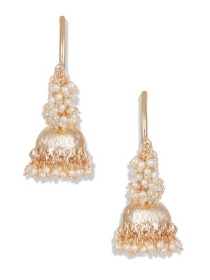 Gold earrings 1