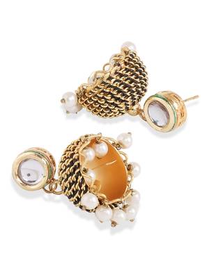 Gold earrings 2