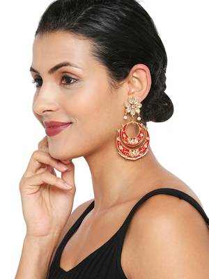 Red earrings 3
